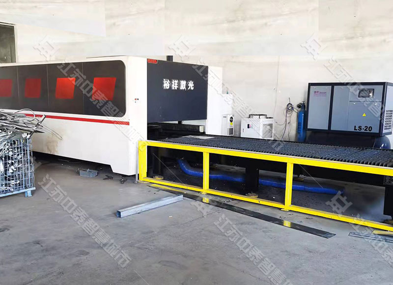 激光切割機(jī).jpg
